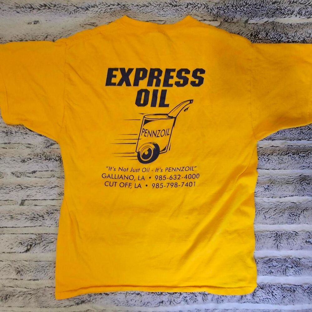 Gildan Men's Yellow and Orange T-shirt